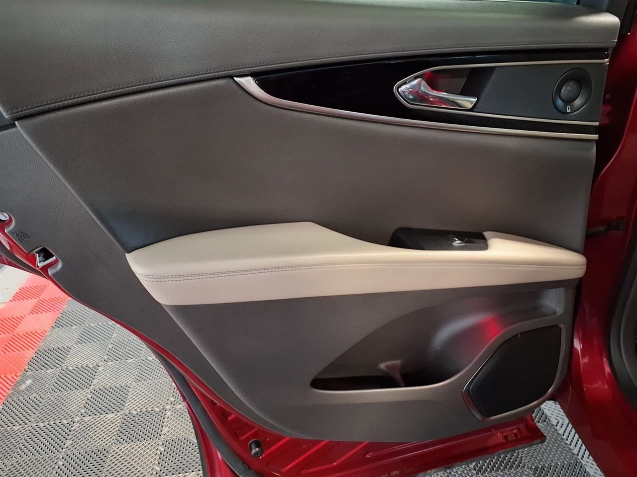 Lincoln Nautilus Reserve AWD 2021