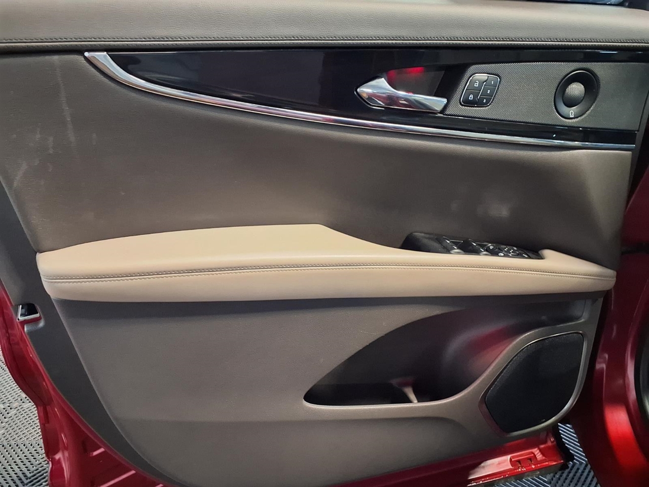 Lincoln Nautilus Reserve AWD 2021