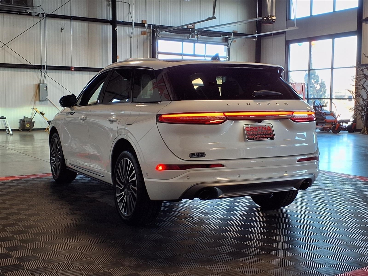 Lincoln Corsair Reserve AWD 2021