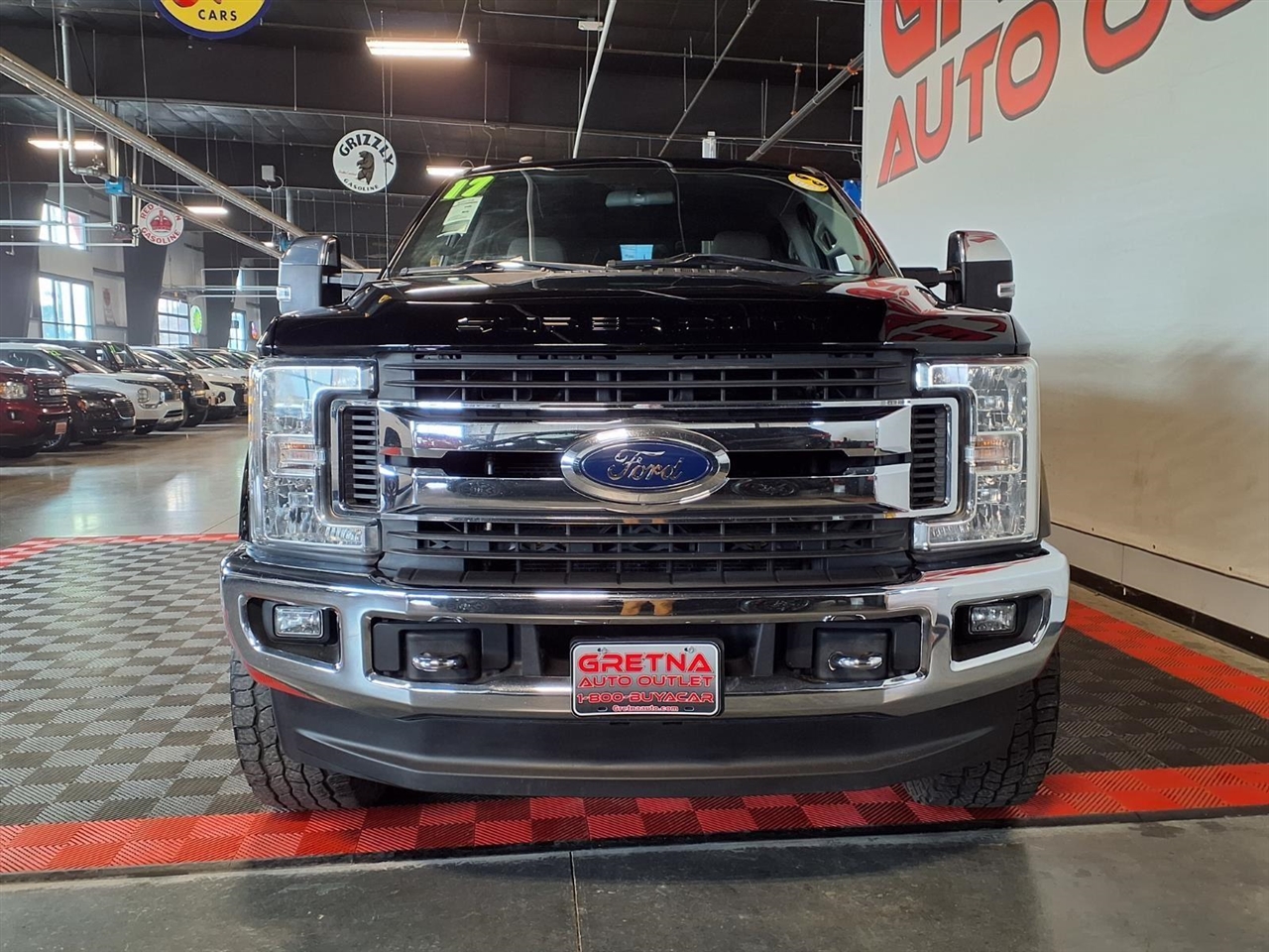 Ford Super Duty F-250 SRW King Ranch 4WD Crew Cab 8' Box 2017