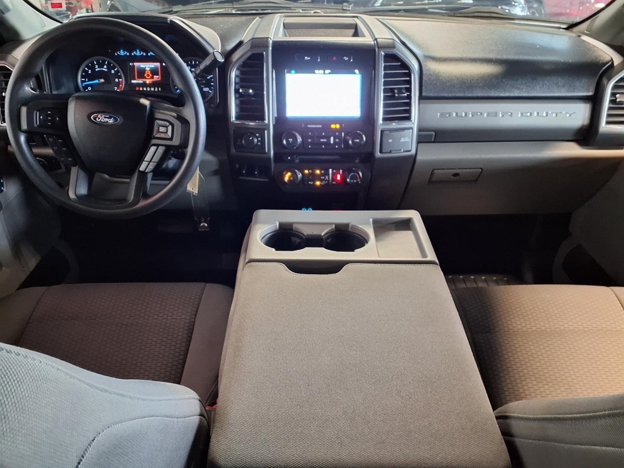 Ford Super Duty F-250 SRW King Ranch 4WD Crew Cab 8' Box 2017