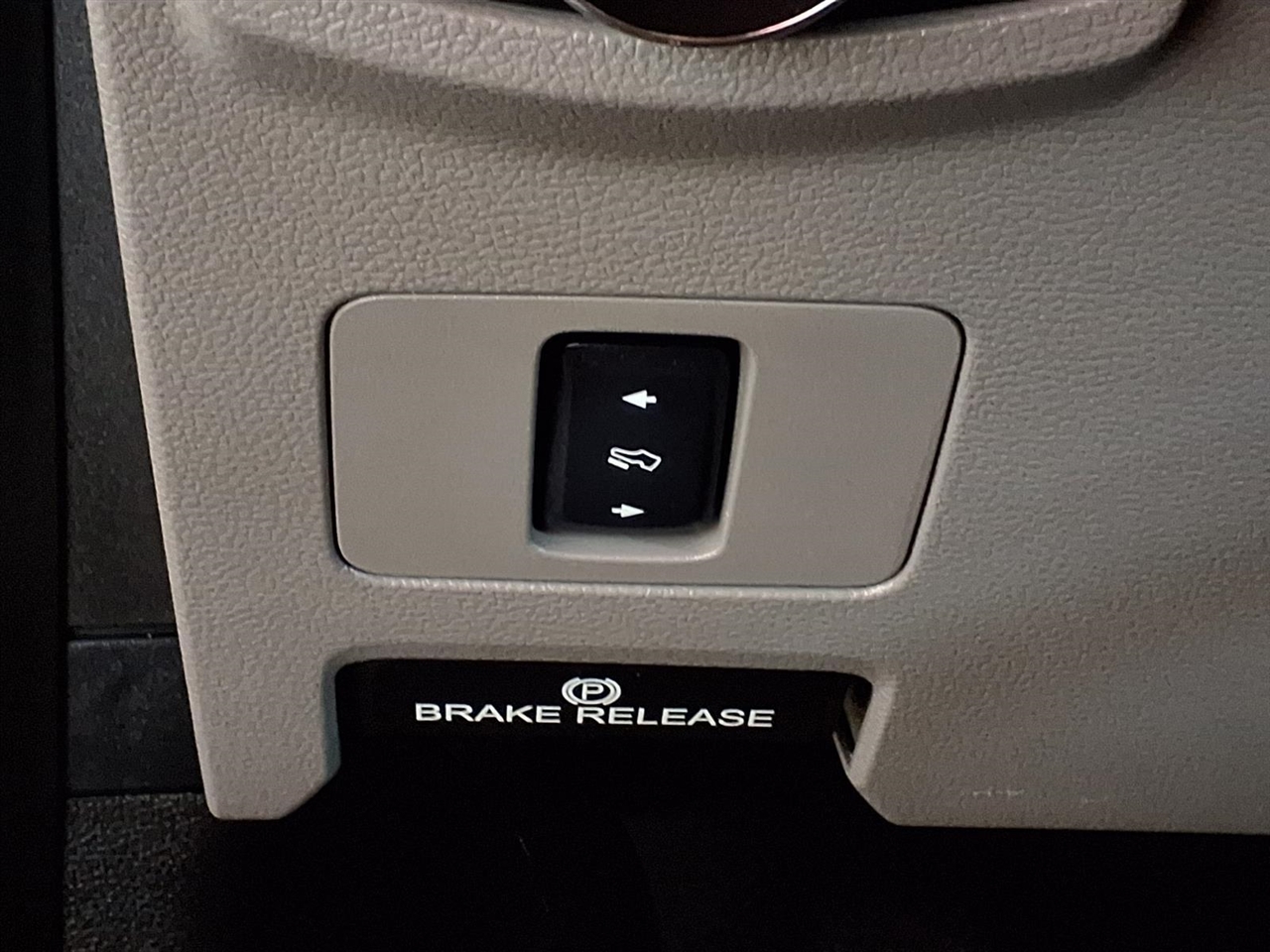 Ford Super Duty F-250 SRW King Ranch 4WD Crew Cab 8' Box 2017