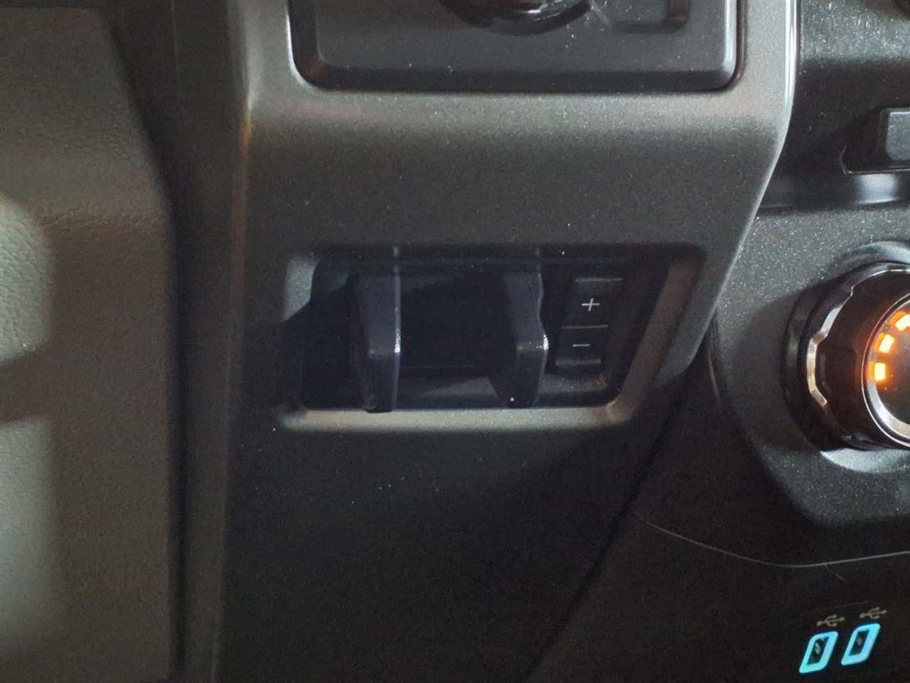 Ford Super Duty F-250 SRW King Ranch 4WD Crew Cab 8' Box 2017