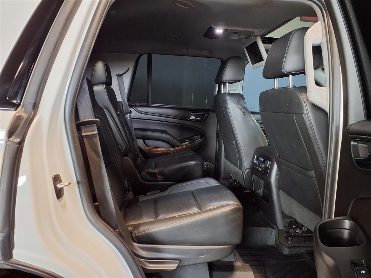 Chevrolet Tahoe 4WD 4dr Premier 2018