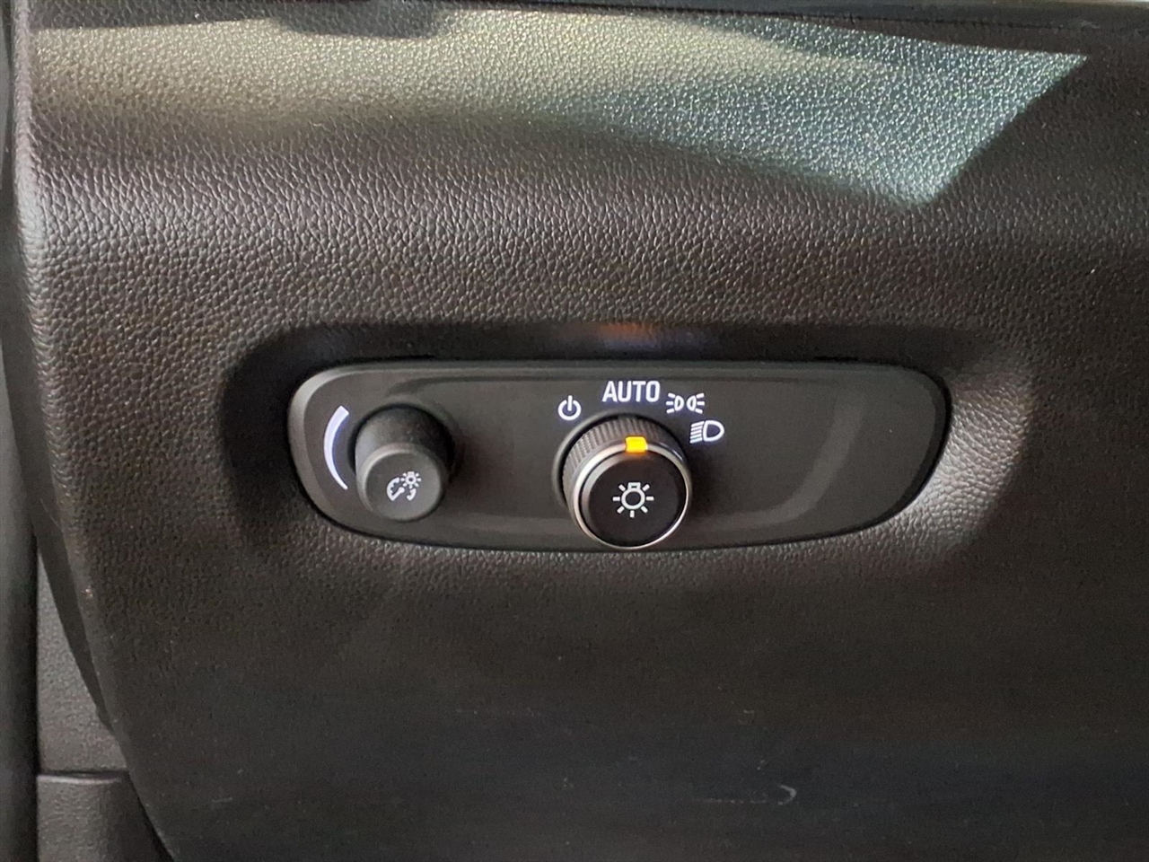 Chevrolet Traverse AWD 4dr Premier 2023