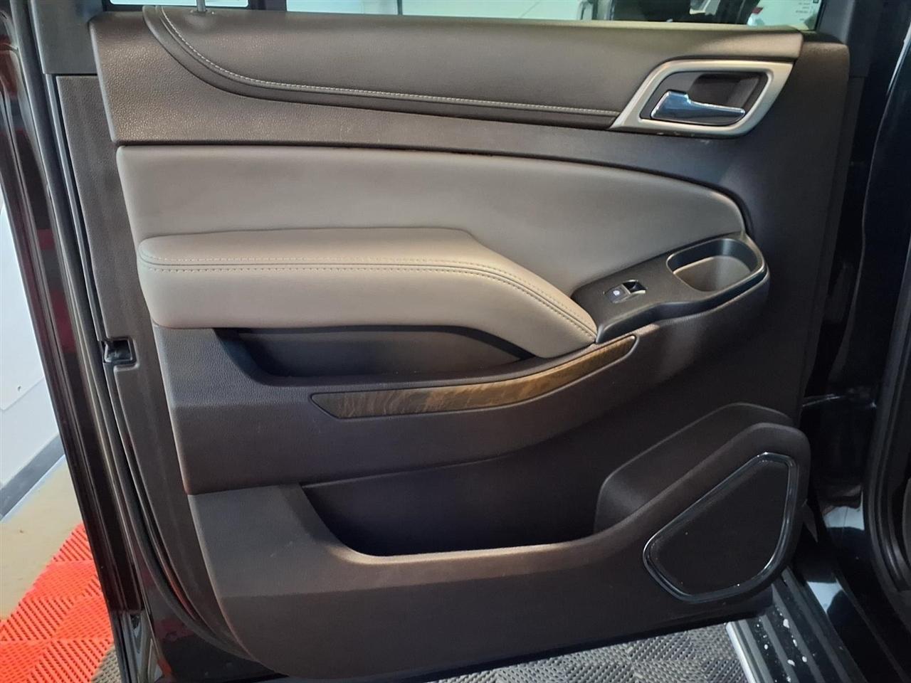 GMC Yukon XL 4WD 4dr Denali 2018