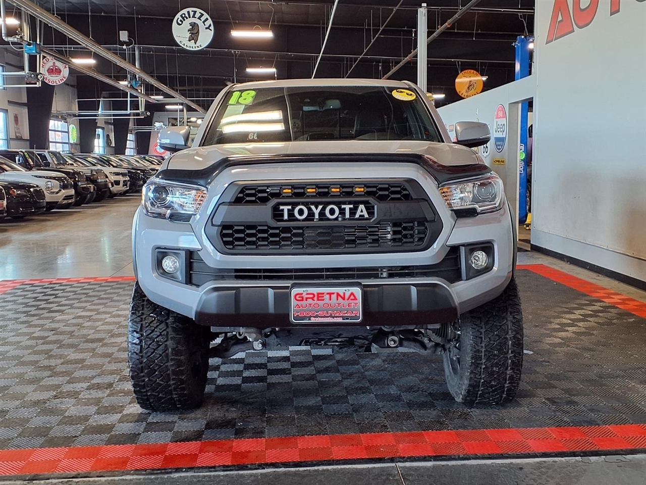 Toyota Tacoma  2018