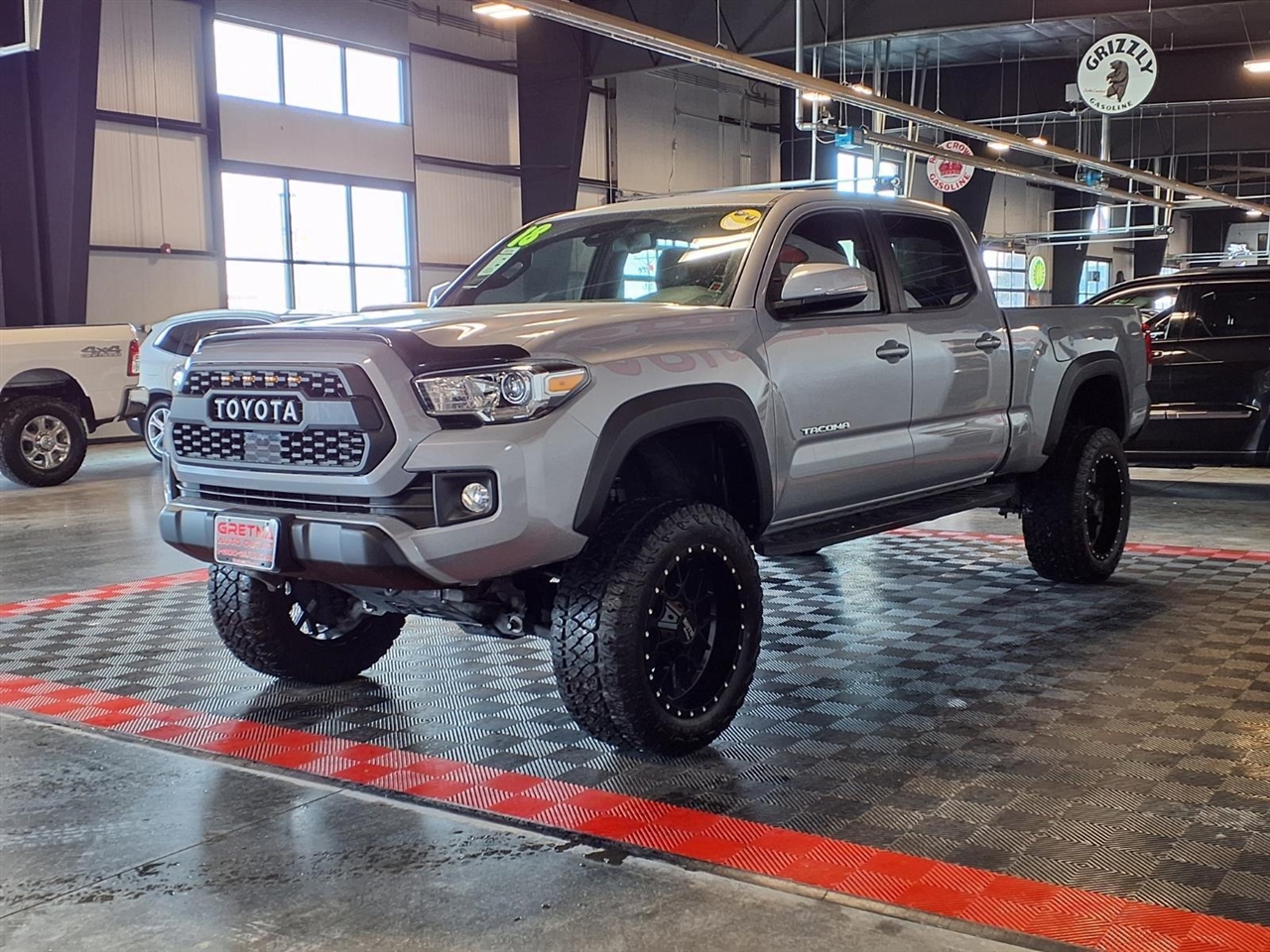 Toyota Tacoma  2018