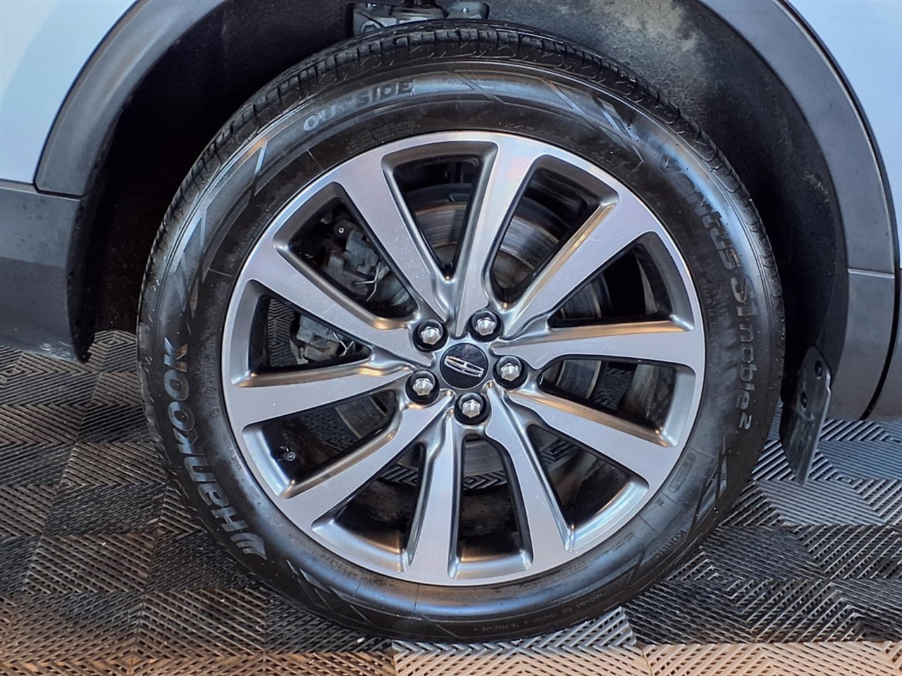 Lincoln Nautilus Reserve AWD 2022