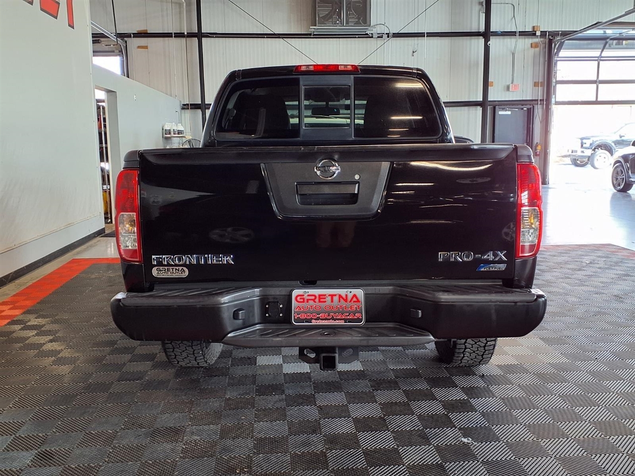 Nissan Frontier Crew Cab 4x4 PRO-4X Auto 2017