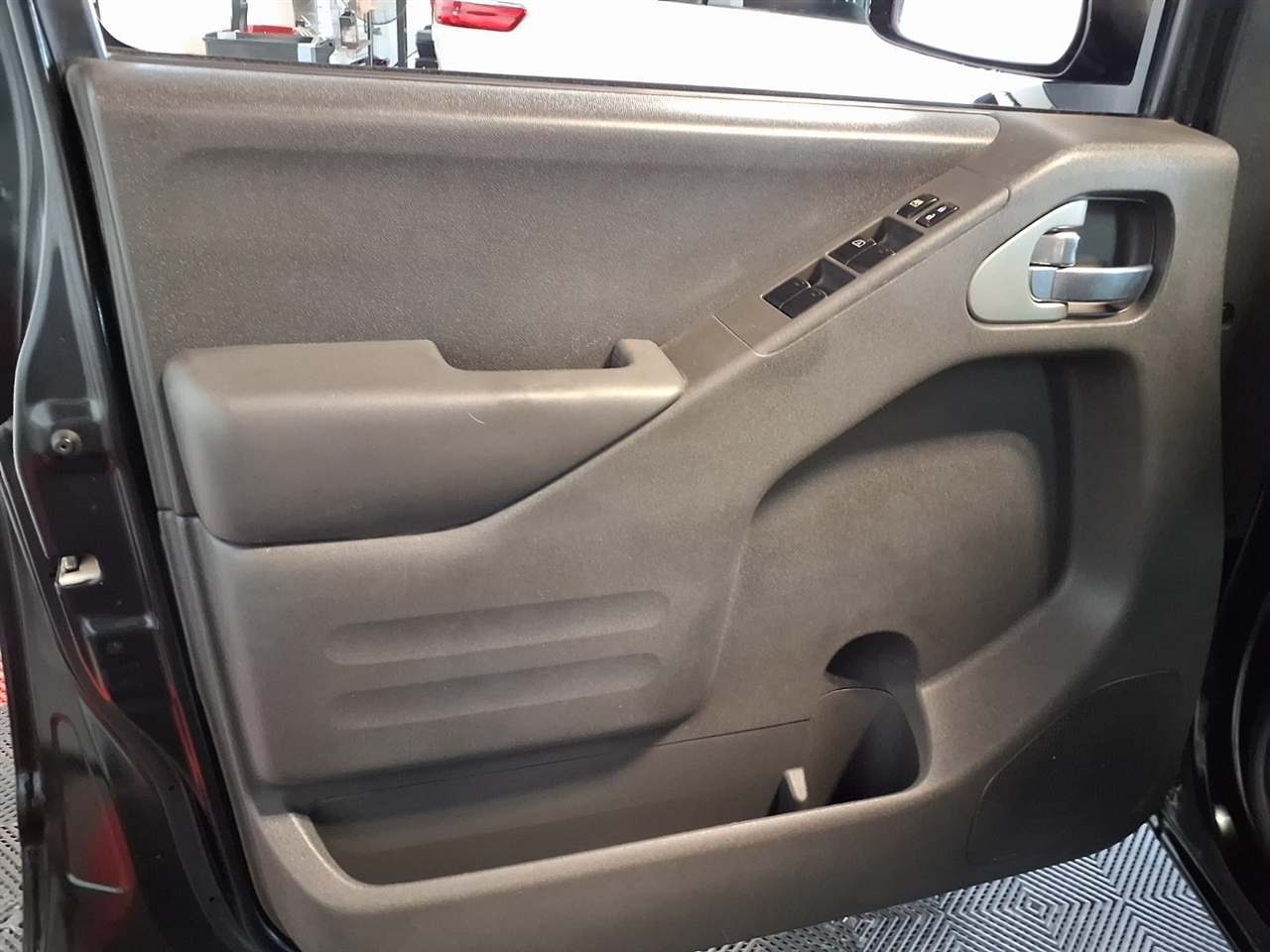 Nissan Frontier Crew Cab 4x4 PRO-4X Auto 2017