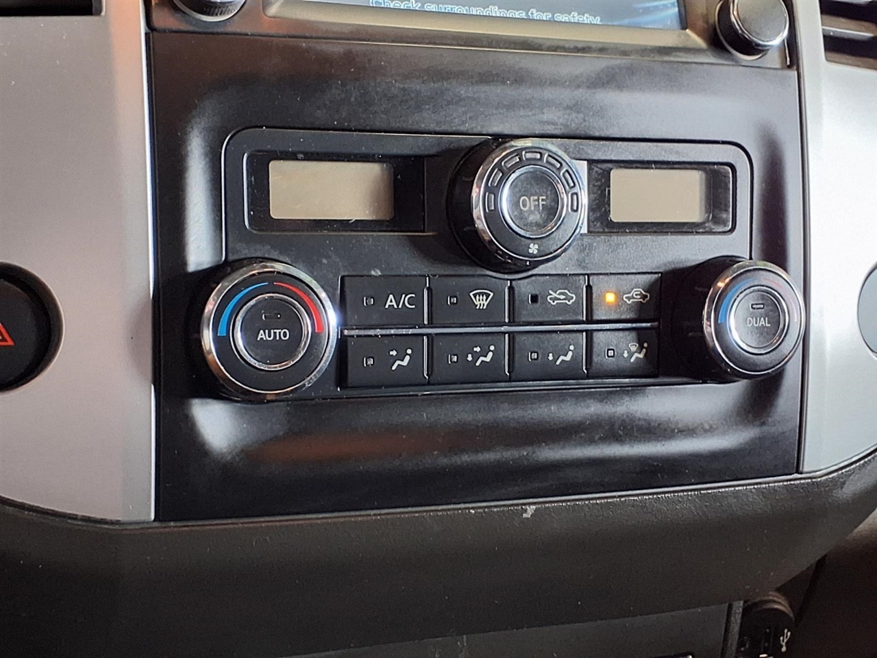 Nissan Frontier Crew Cab 4x4 PRO-4X Auto 2017