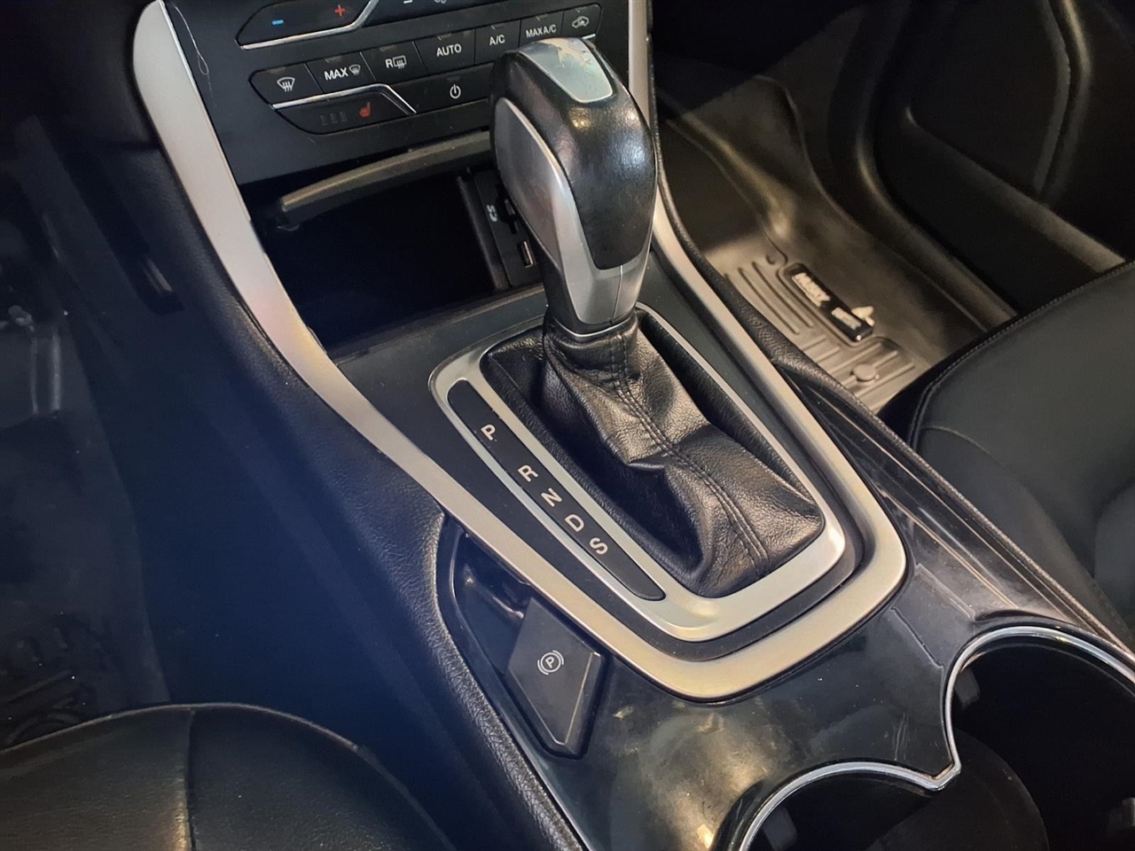 Ford Edge 4dr SEL AWD 2015