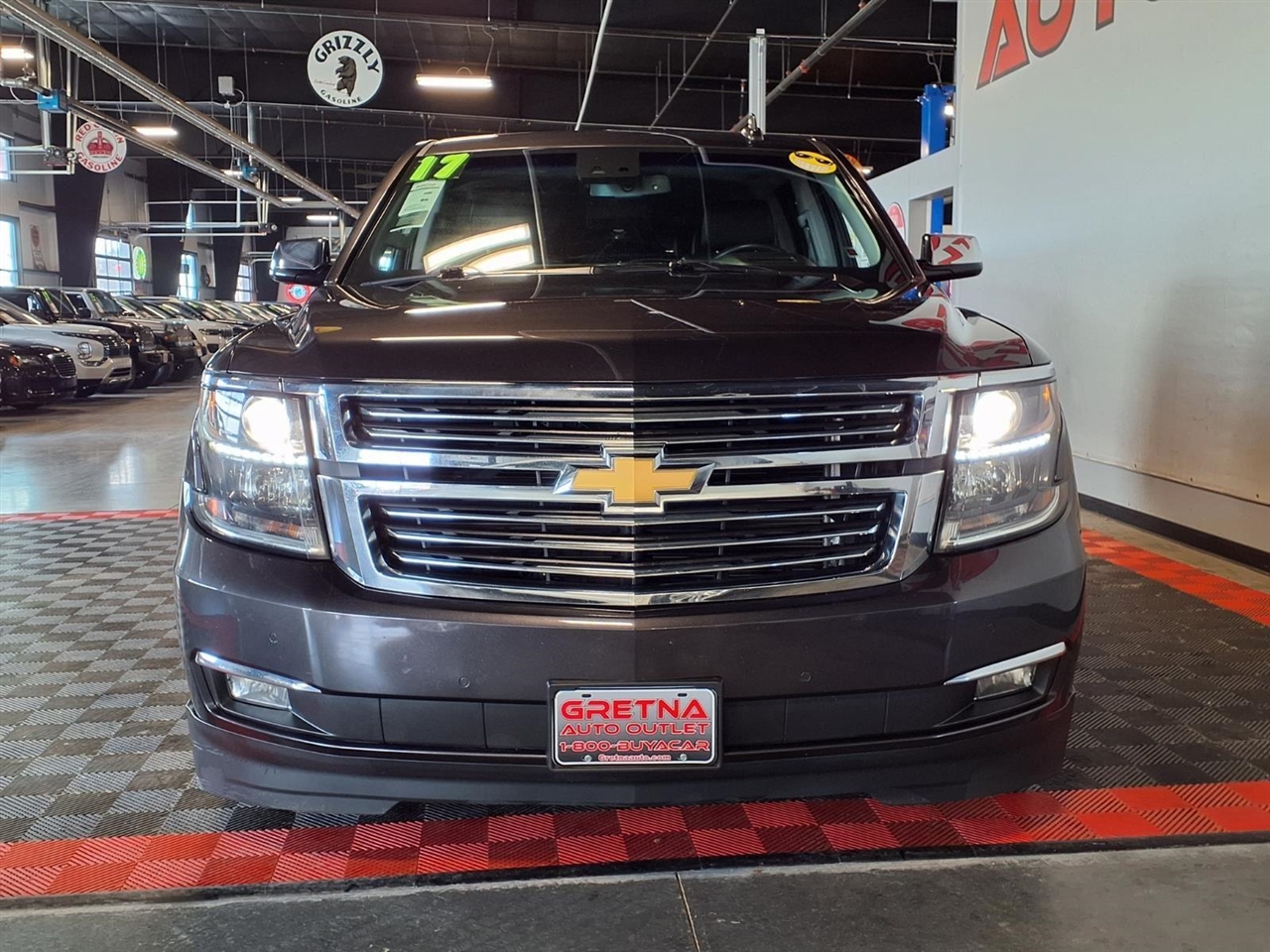 Chevrolet Suburban 4WD 4dr 1500 Premier 2017