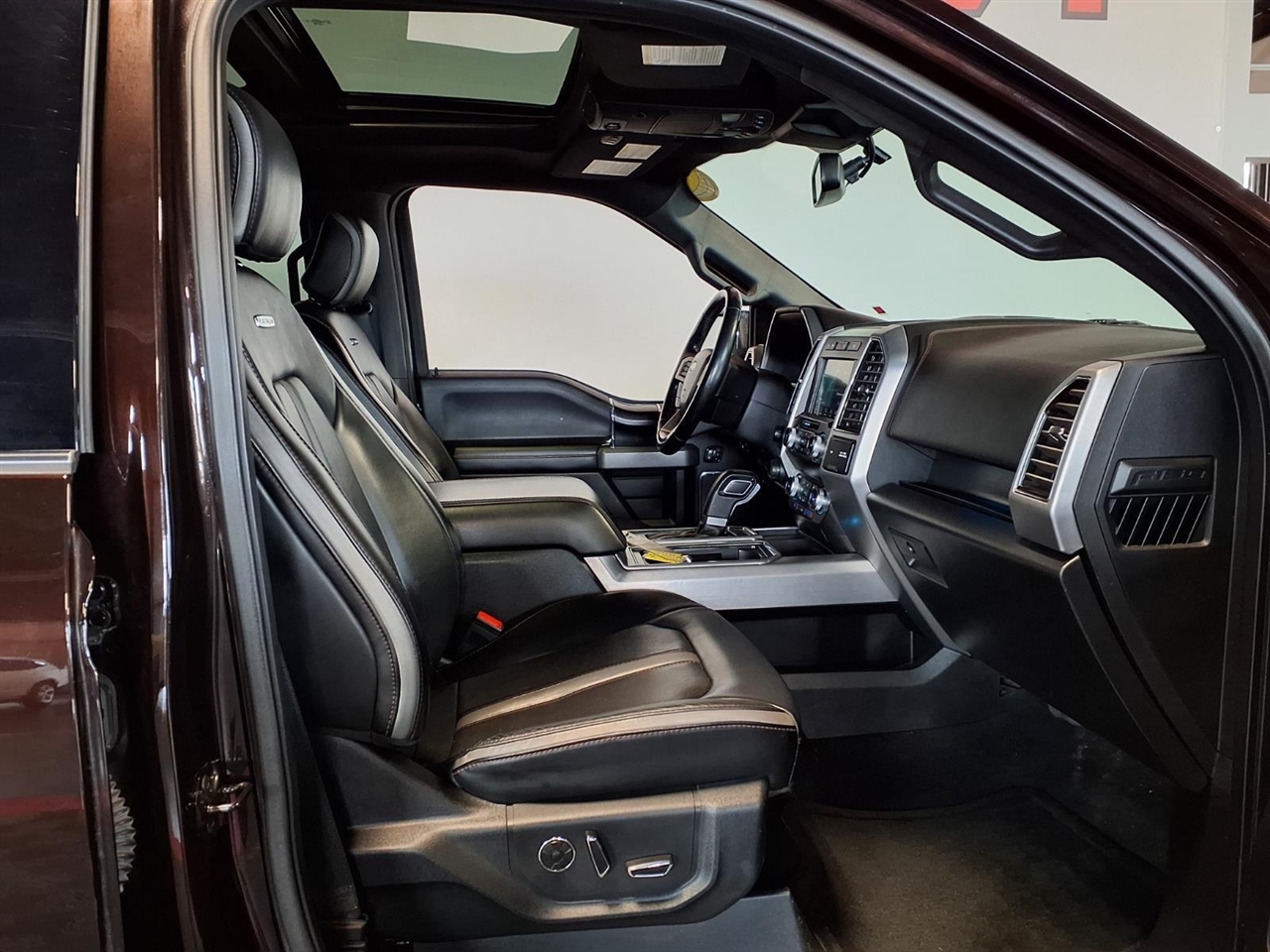 Ford F-150 Platinum 2019