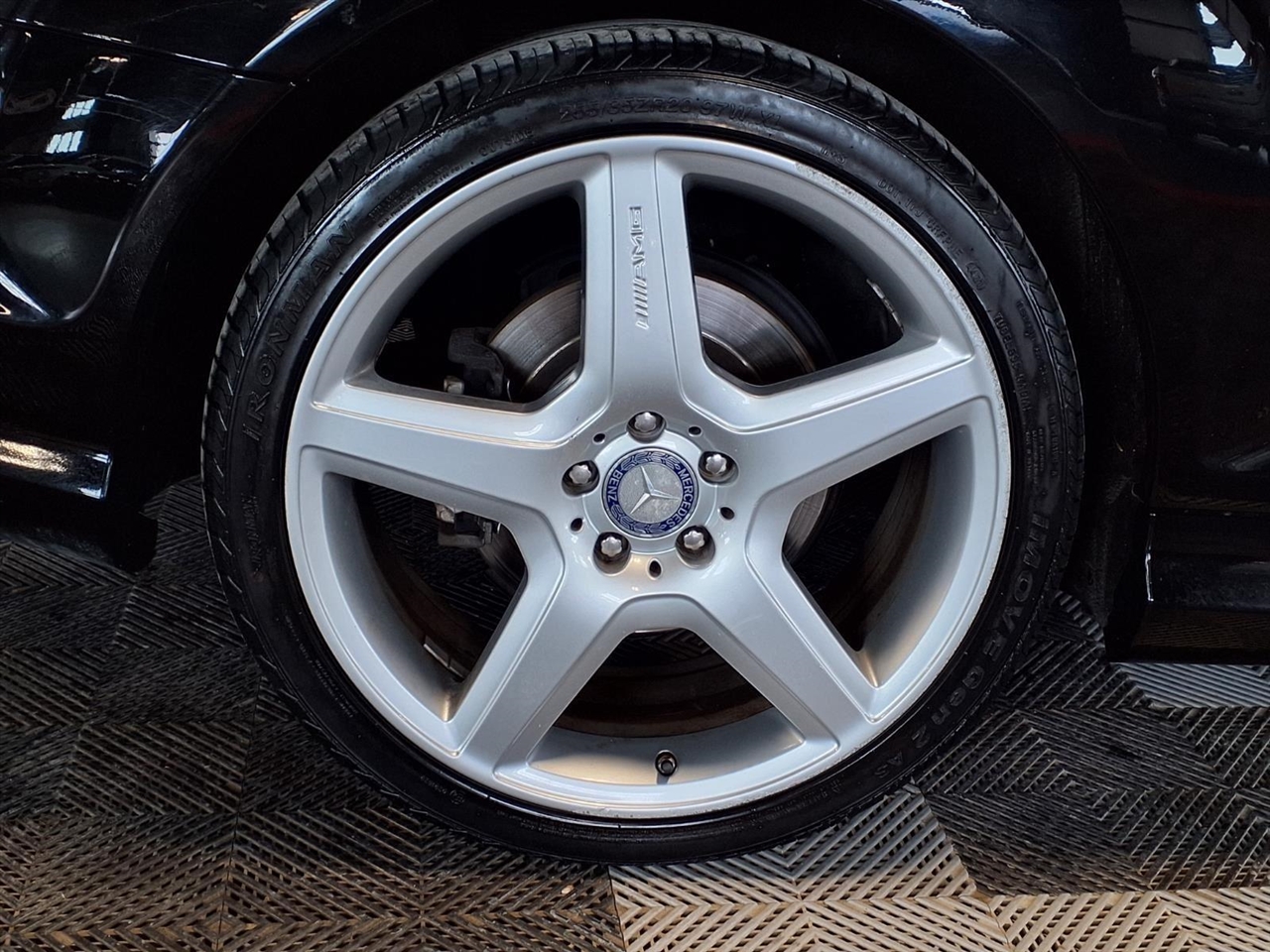 Mercedes-Benz CL-Class 2dr Cpe CL 550 4MATIC 2010