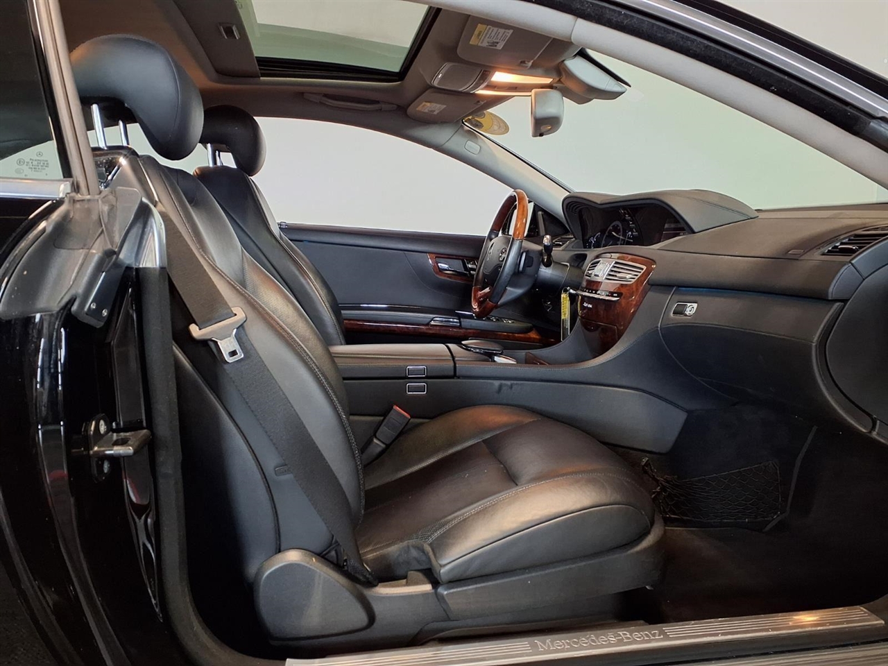 Mercedes-Benz CL-Class 2dr Cpe CL 550 4MATIC 2010