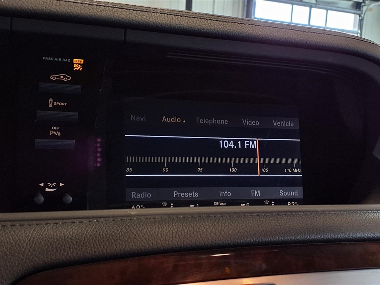 Mercedes-Benz CL-Class 2dr Cpe CL 550 4MATIC 2010