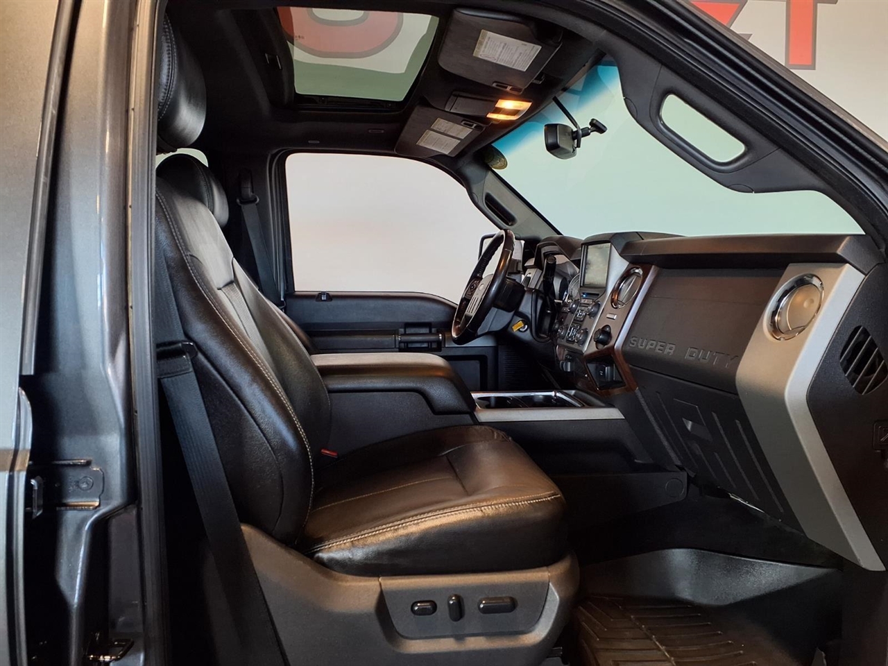 Ford Super Duty F-350 SRW  2015