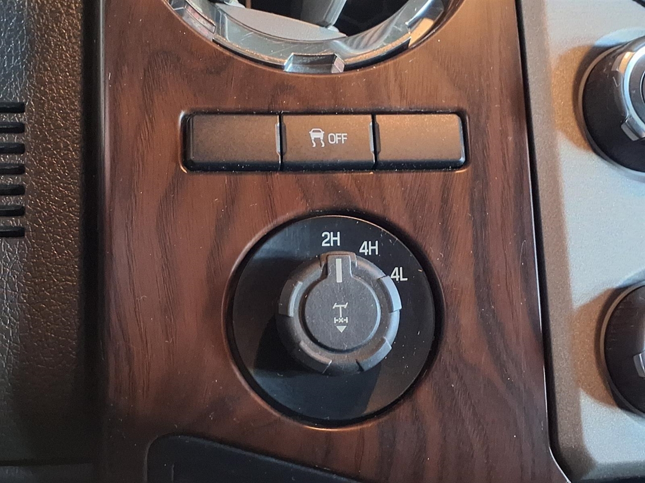 Ford Super Duty F-350 SRW  2015