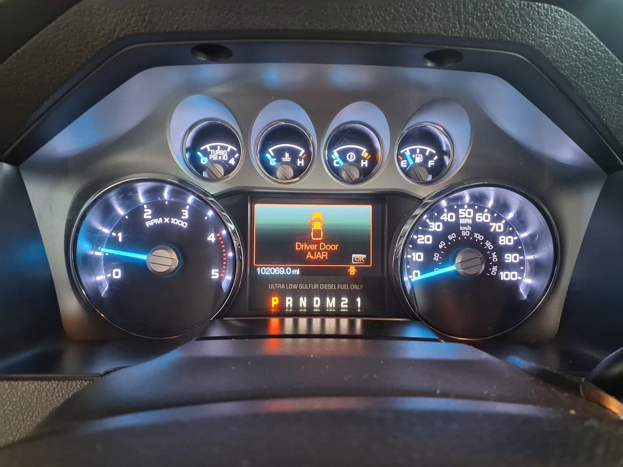 Ford Super Duty F-350 SRW  2015