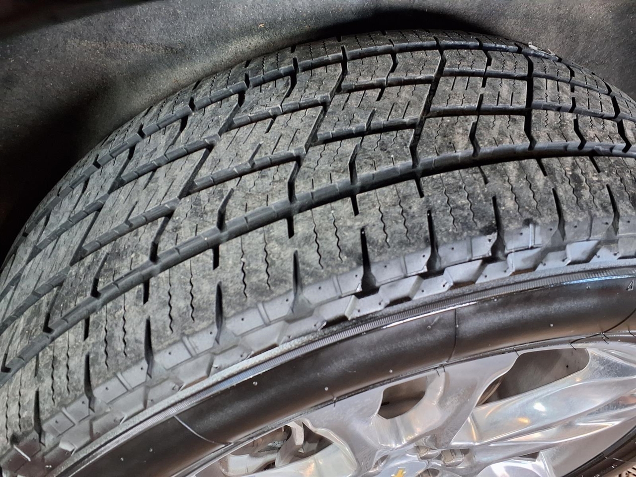 Chevrolet Traverse AWD 4dr High Country 2021