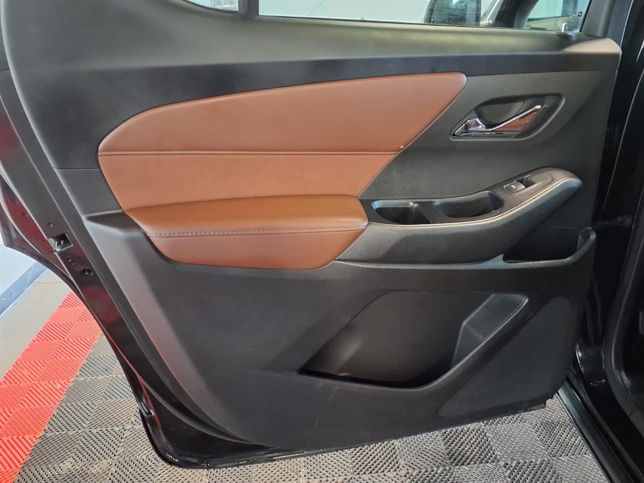 Chevrolet Traverse AWD 4dr High Country 2021