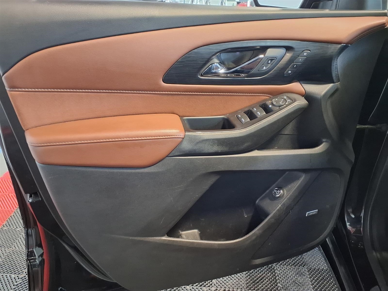 Chevrolet Traverse AWD 4dr High Country 2021