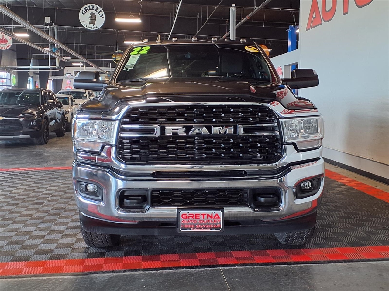 RAM 2500 Big Horn 4x4 Crew Cab 6'4" Box 2022