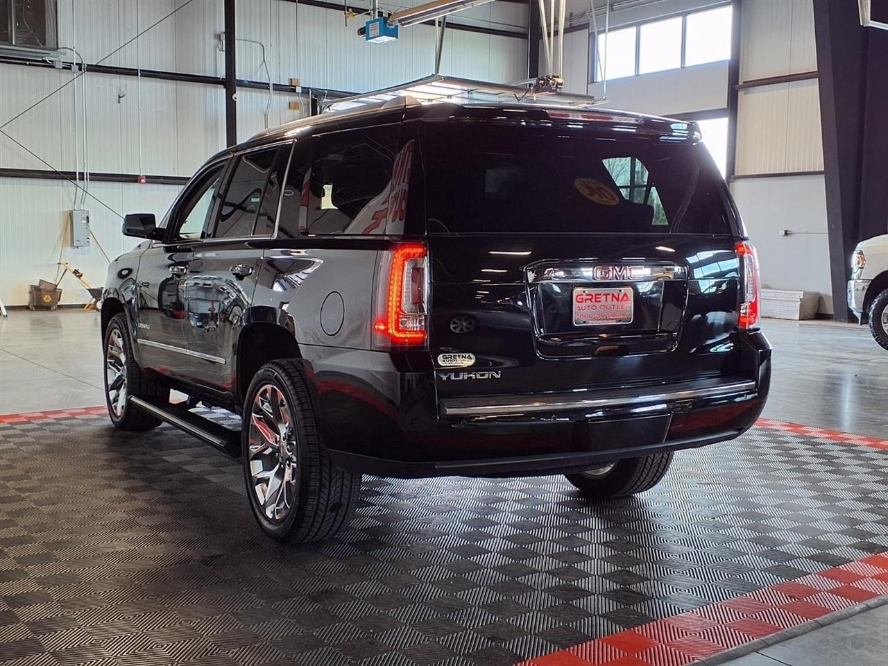 GMC Yukon 4WD 4dr Denali 2020