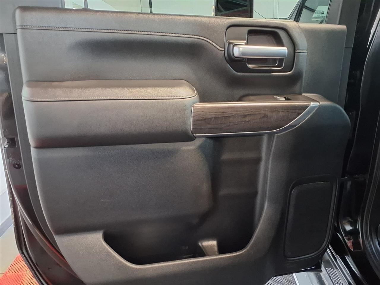 Chevrolet Silverado 2500HD 4WD Crew Cab 159" LTZ 2020