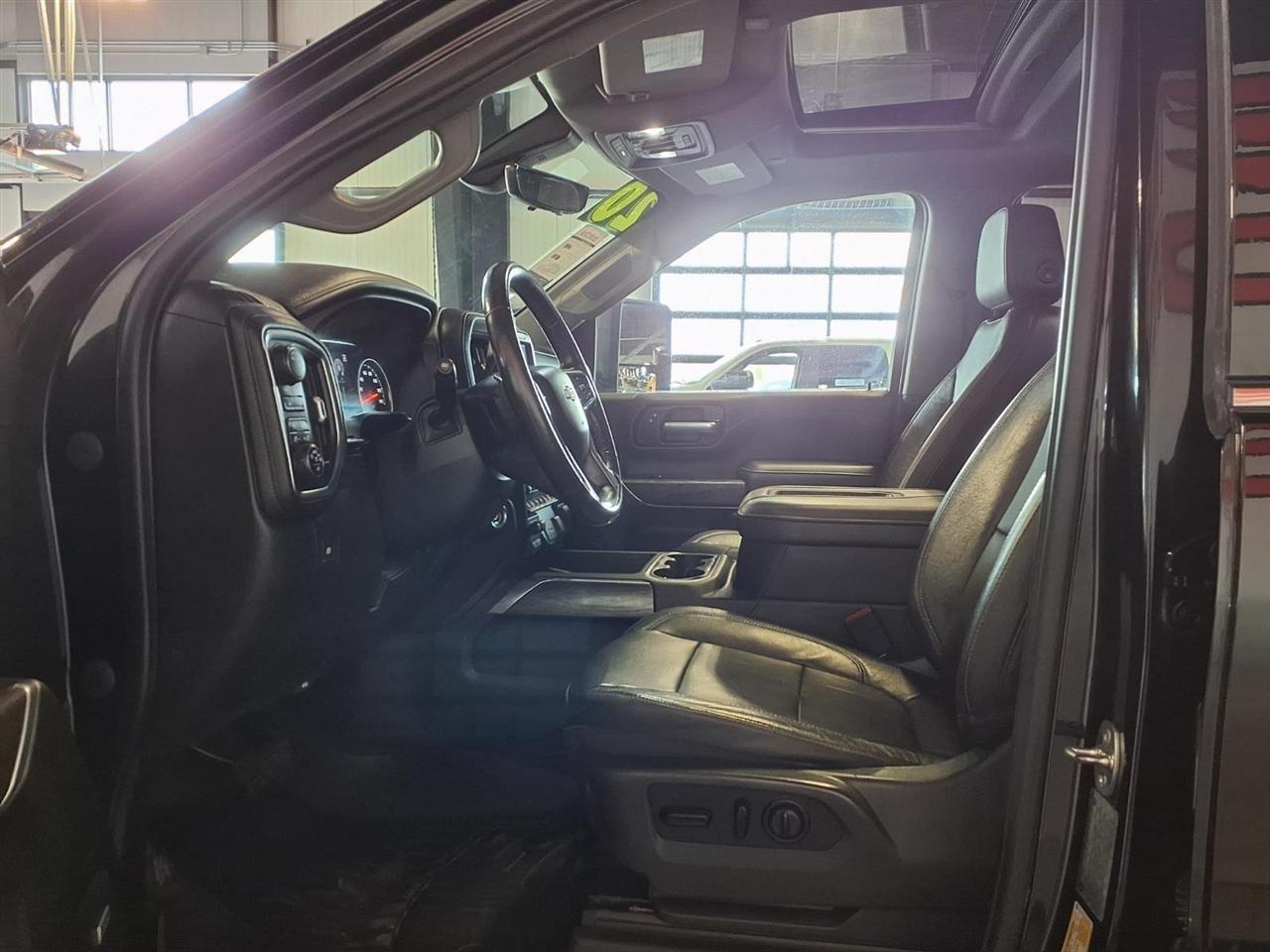 Chevrolet Silverado 2500HD 4WD Crew Cab 159" LTZ 2020