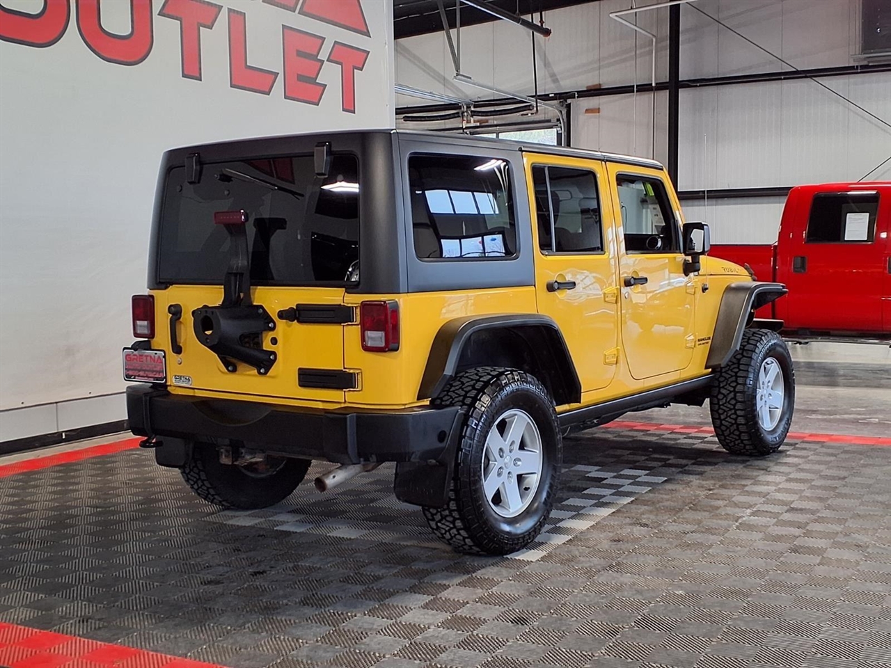 Jeep Wrangler Unlimited 4WD 4dr Rubicon 2011