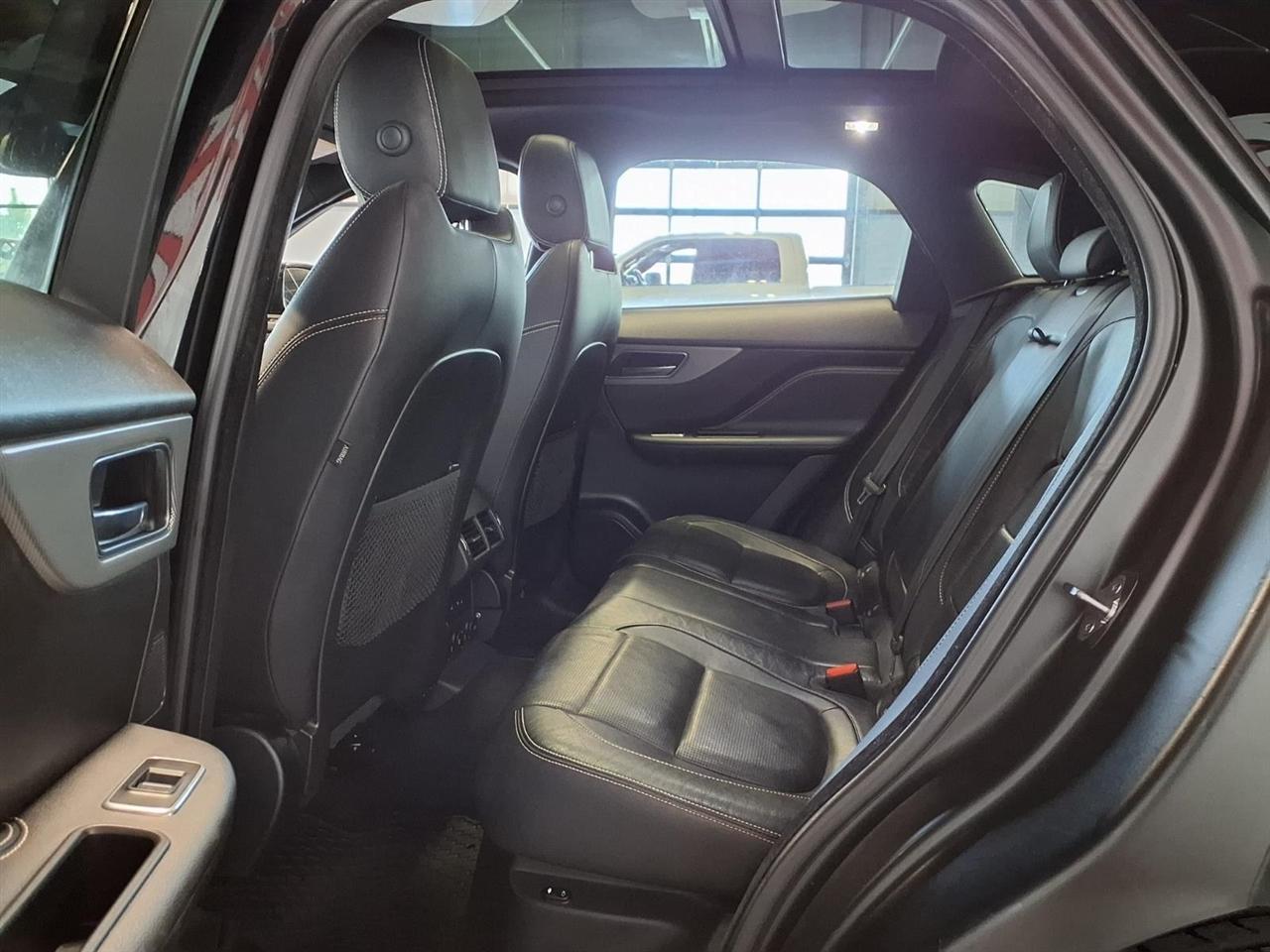 Jaguar F-Pace S AWD 2017