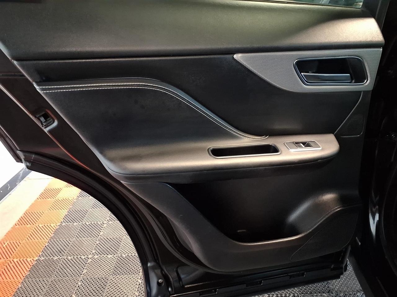 Jaguar F-Pace S AWD 2017