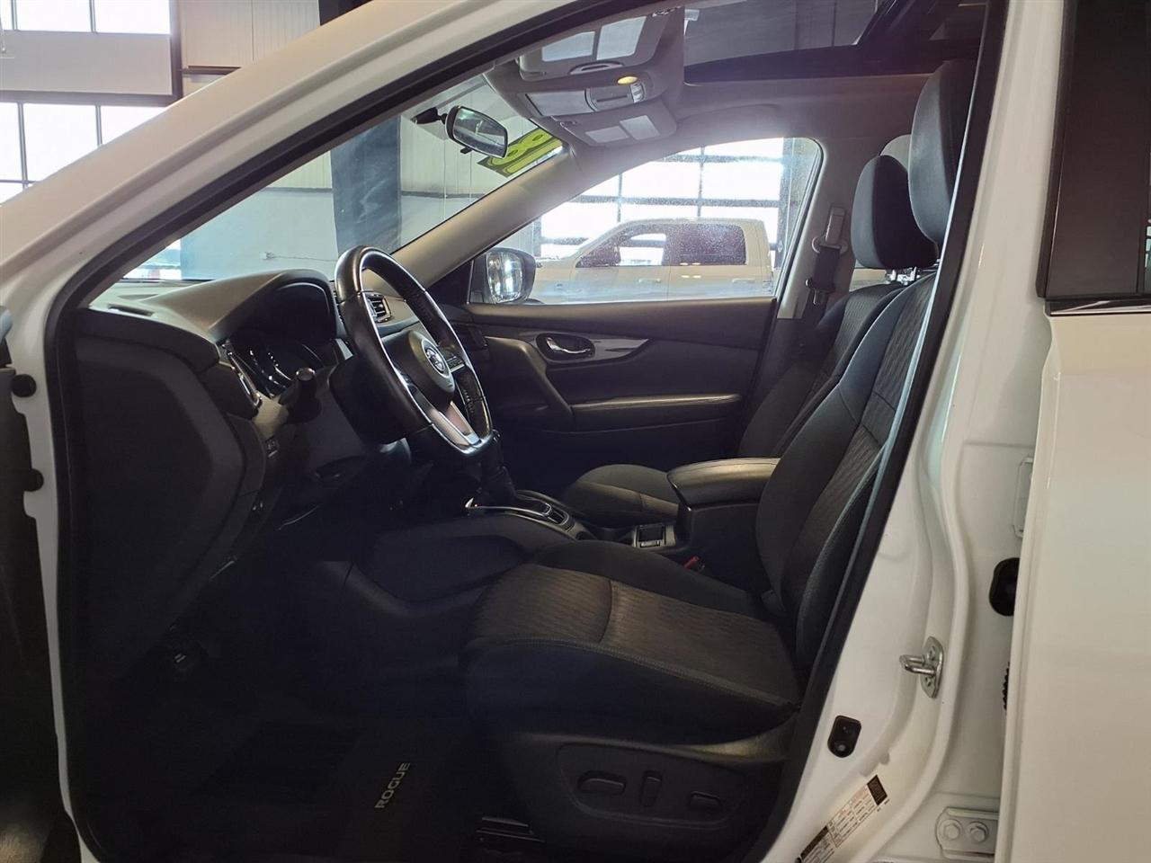 Nissan Rogue AWD SV 2018