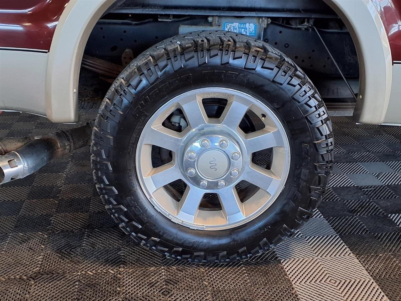 Ford Super Duty F-250 SRW  2010