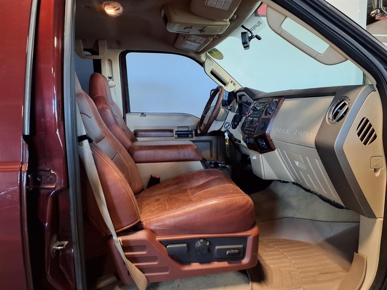 Ford Super Duty F-250 SRW  2010