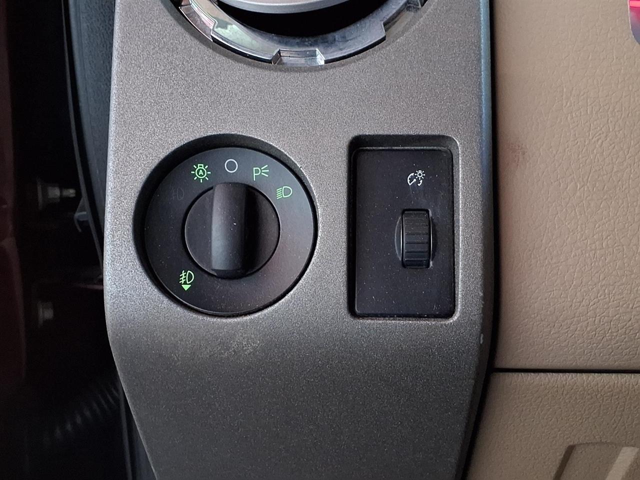 Ford Super Duty F-250 SRW  2010