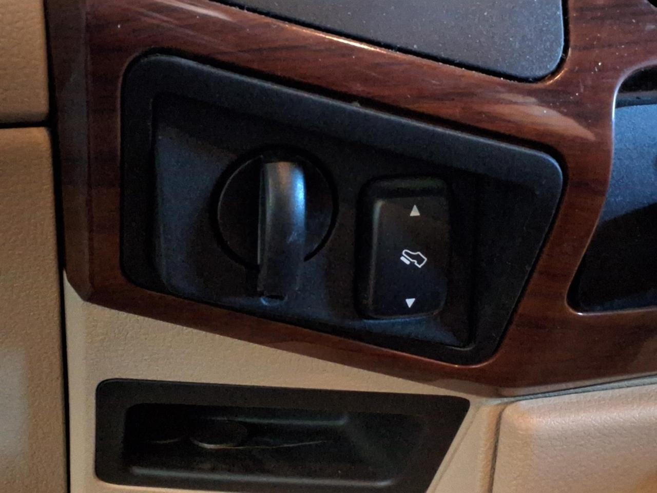 Ford Super Duty F-250 SRW  2010