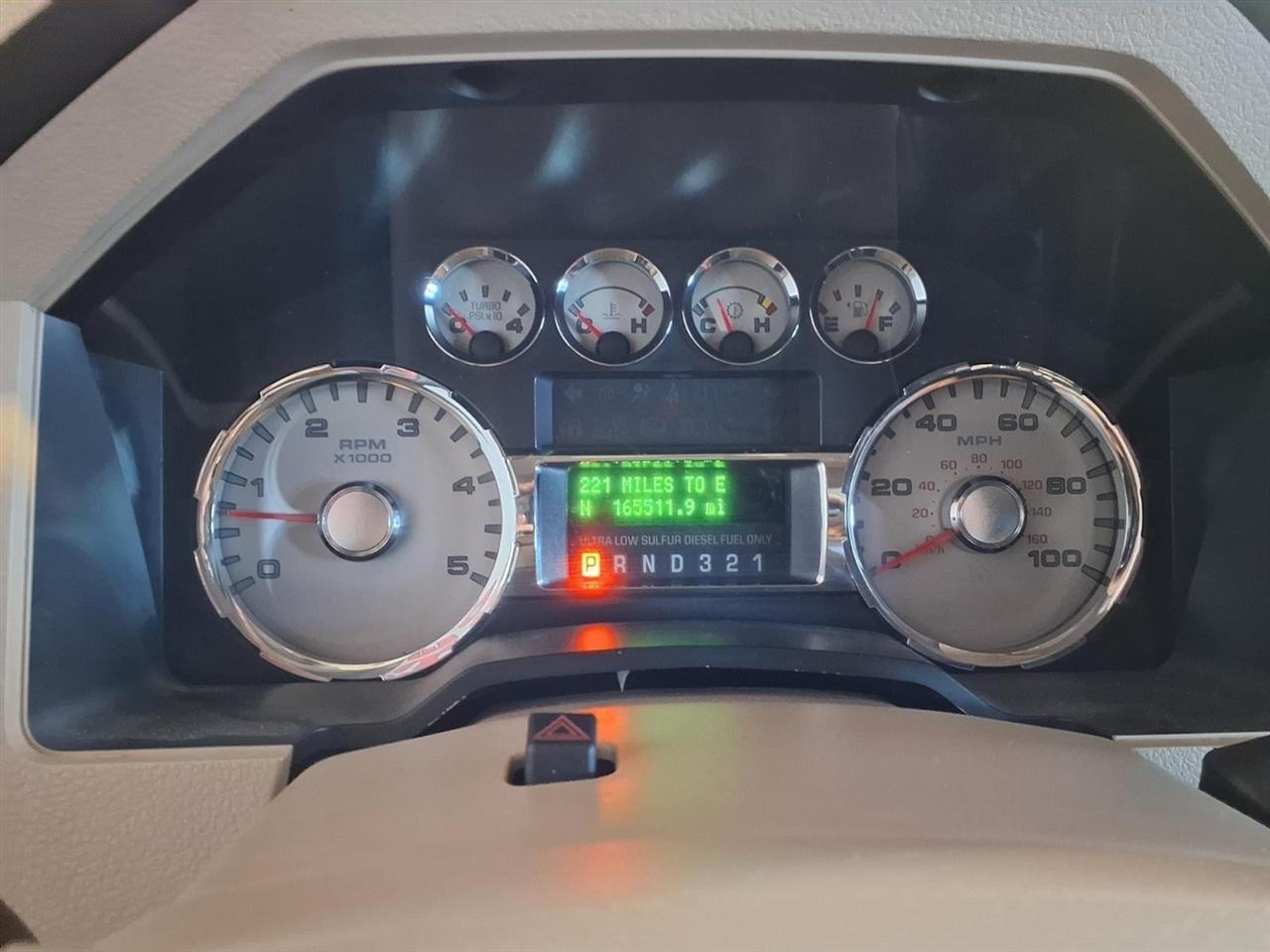 Ford Super Duty F-250 SRW  2010