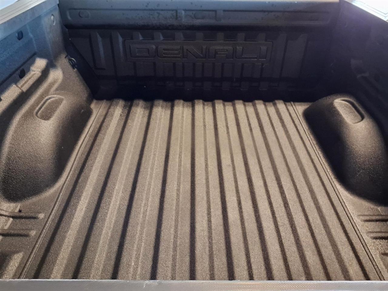 GMC Canyon 4WD Crew Cab 128.3" Denali 2019