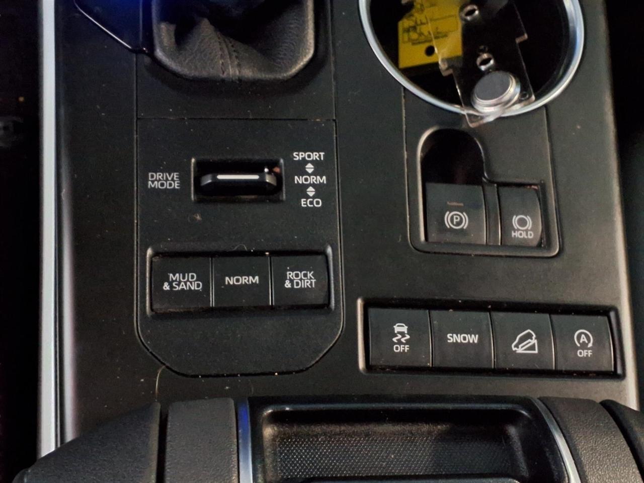 Toyota Highlander XLE AWD (Natl) 2021