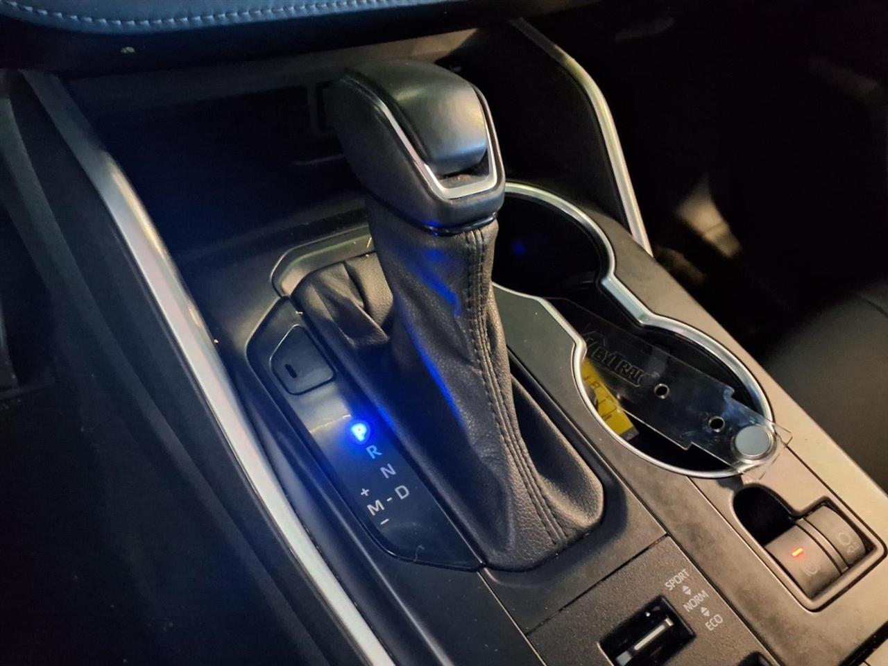 Toyota Highlander XLE AWD (Natl) 2021