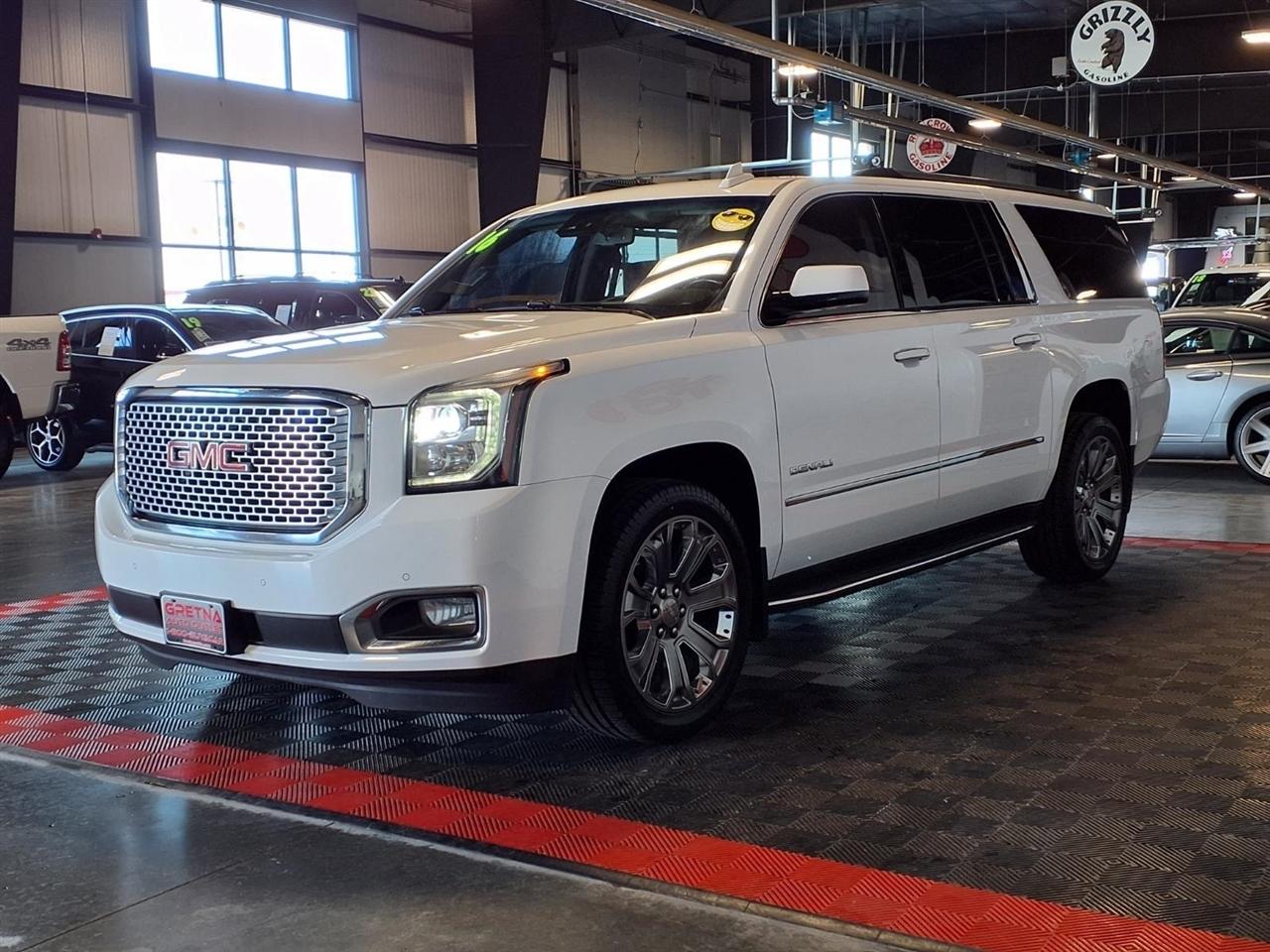 GMC Yukon XL 4WD 4dr Denali 2016
