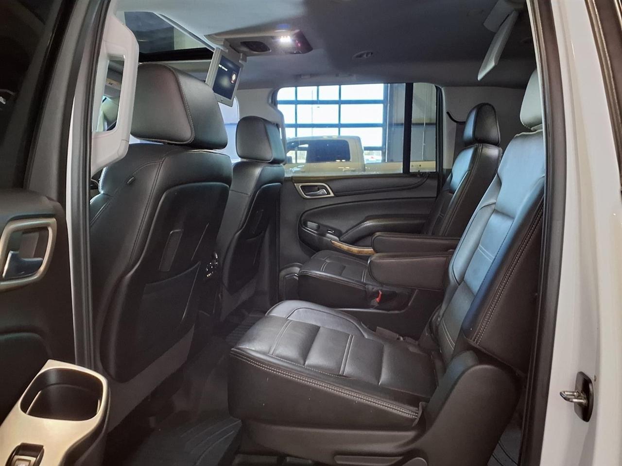 GMC Yukon XL 4WD 4dr Denali 2016