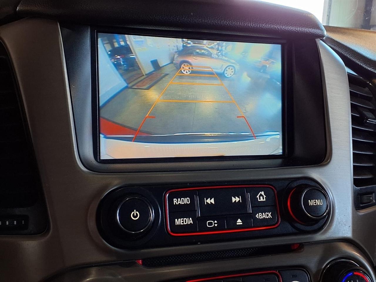 GMC Yukon XL 4WD 4dr Denali 2016