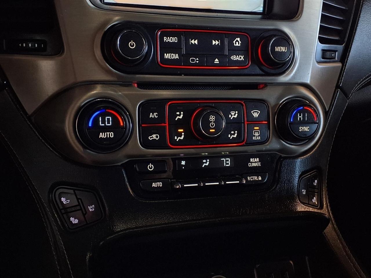 GMC Yukon XL 4WD 4dr Denali 2016