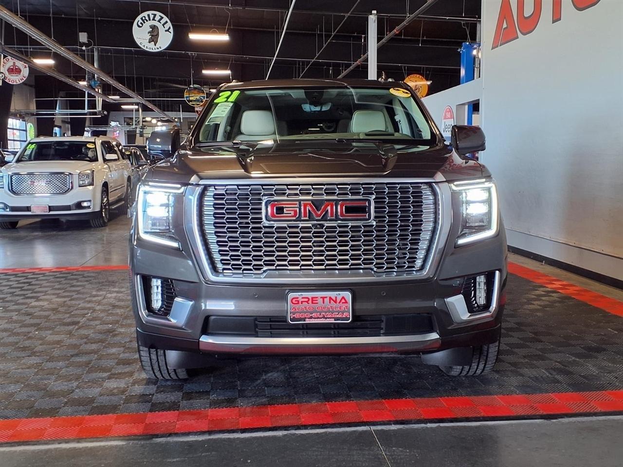 GMC Yukon XL 4WD 4dr Denali 2021