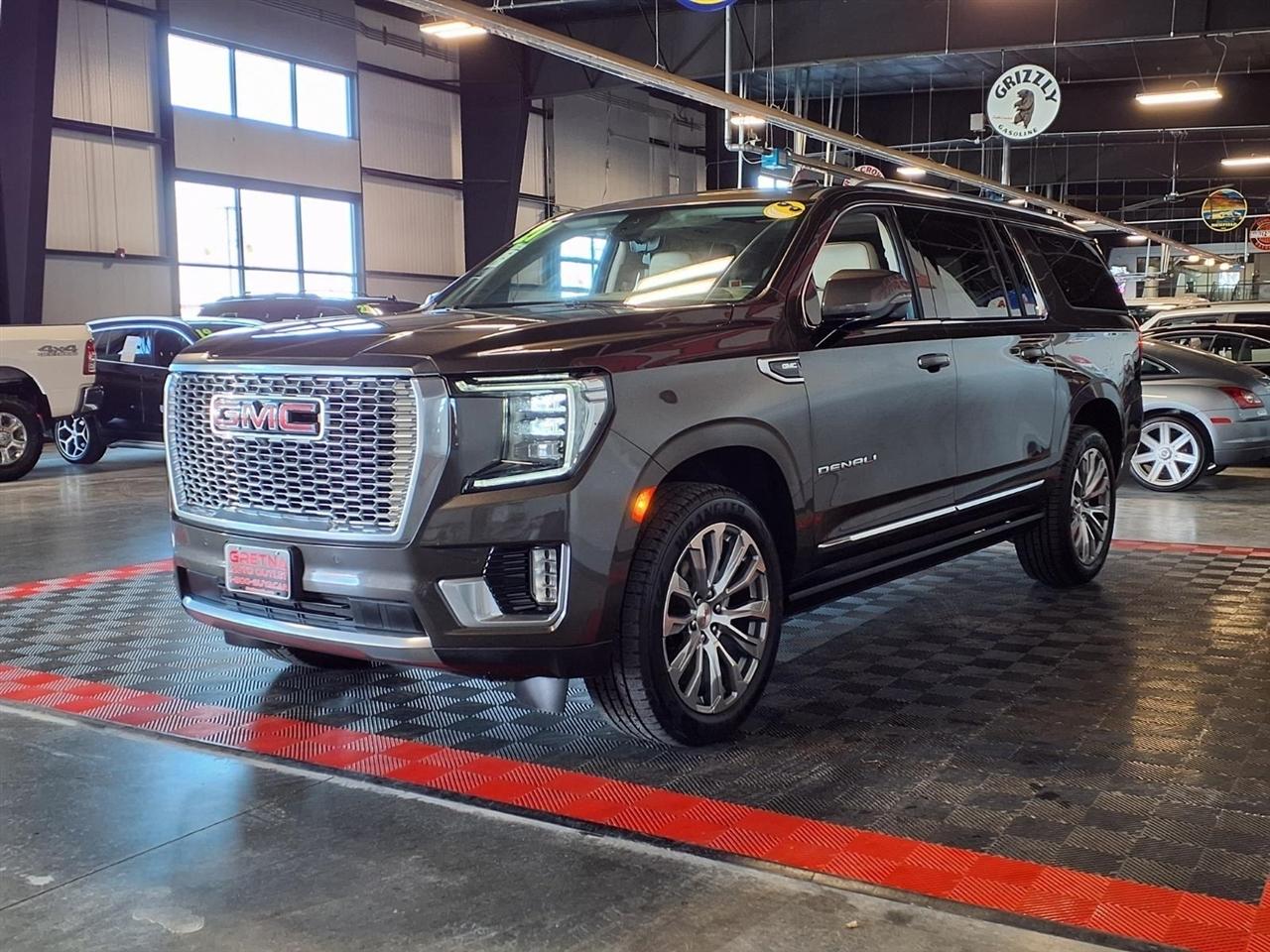 GMC Yukon XL 4WD 4dr Denali 2021